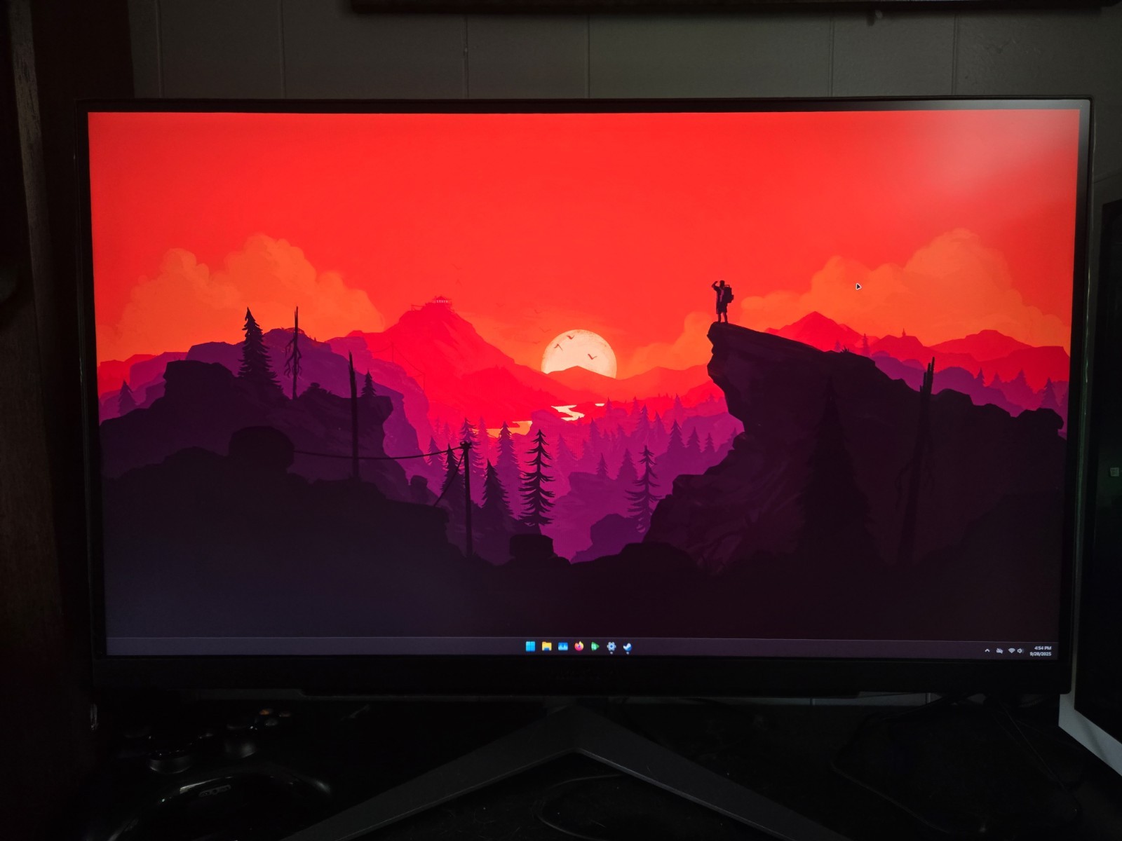 LG - UltraGear 27" IPS LED QHD 180Hz 1ms G-SYNC Compatible and AMD Freesync G...