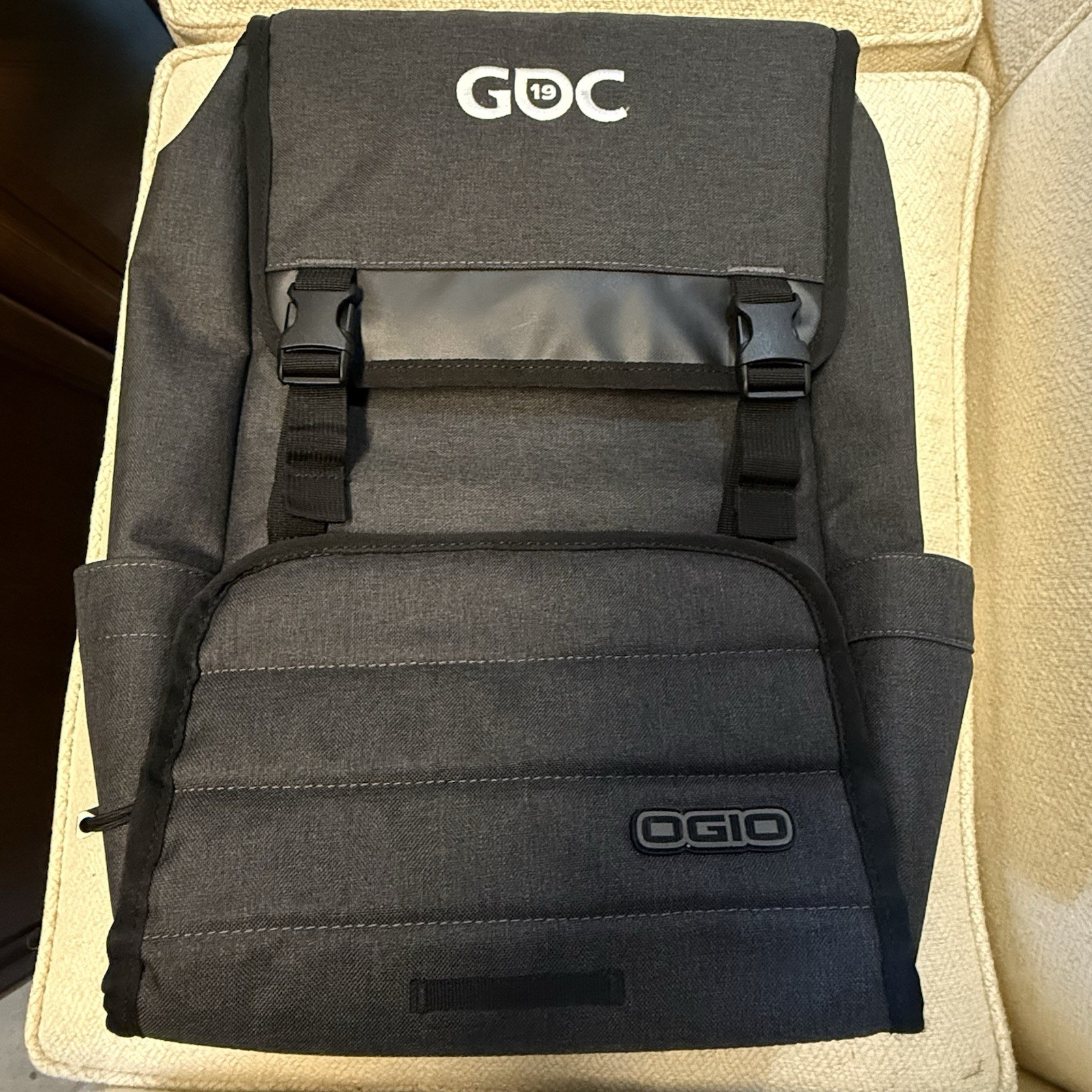 OGIO GDC 2019 Tech Backpack Gray Laptop Conference Gear Collectors Roll Back
