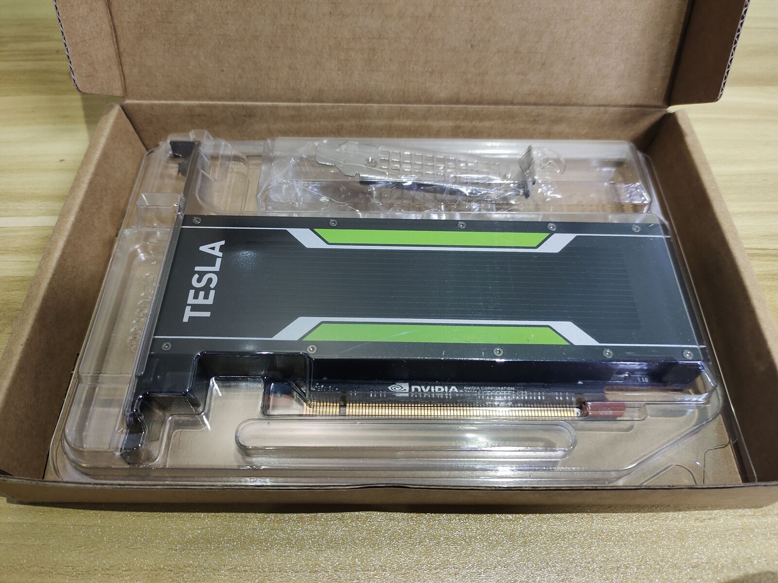 Nvidia Tesla P4 8GB GPU Graphics Card both brackets GDDR5 900-2G414-6300-000