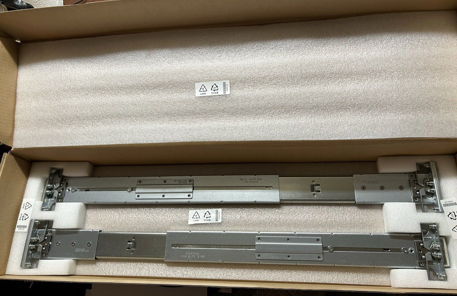 HP 374503-004 NEW (COMPLETE) Rack Mount Rail Kit for Proliant servers