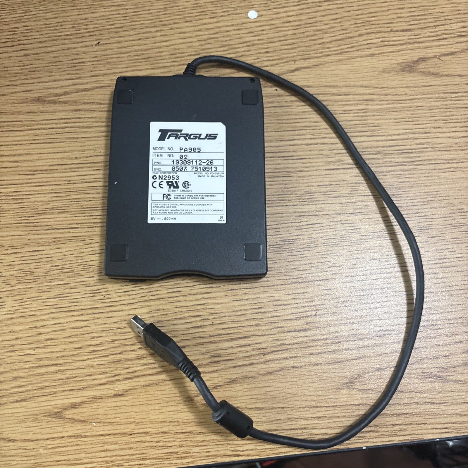 Targus Slim External USB Floppy Disk Drive Read & Write 3.5" PA905U PA905