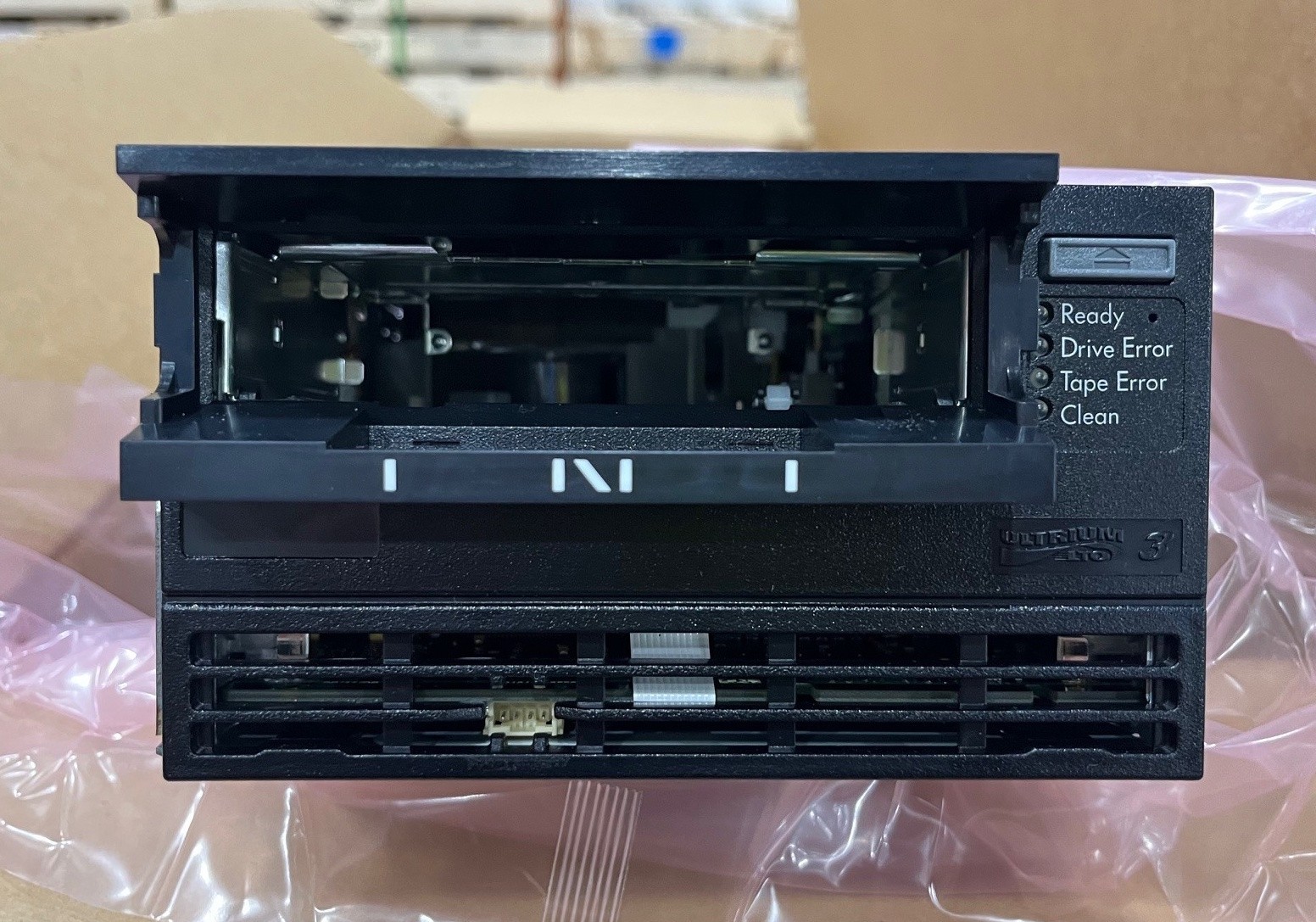 594-3142 SUN StorageTek LTO3 FC SG-XL8500-LTO3FH-Z w/SL8500 (New Open Box)