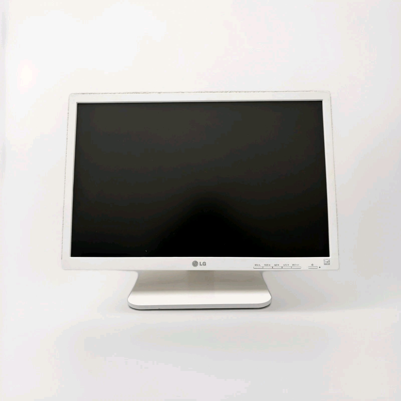 LG Flatron 22MB65PM-W 22" Monitor 1680x1050 WSXGA+ TN 5ms Pivot