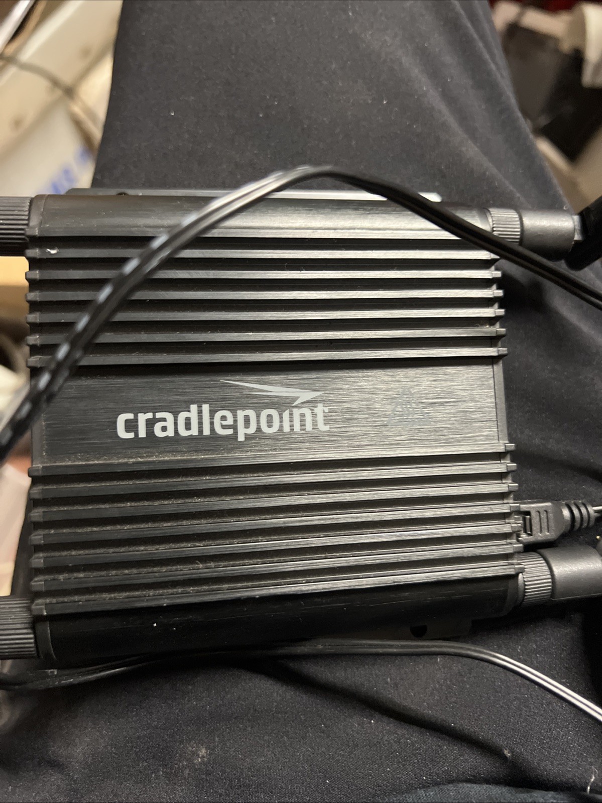 Cradlepoint IBR600B-LP4 Unlocked LTE Wi-Fi Router  w/ Antennas