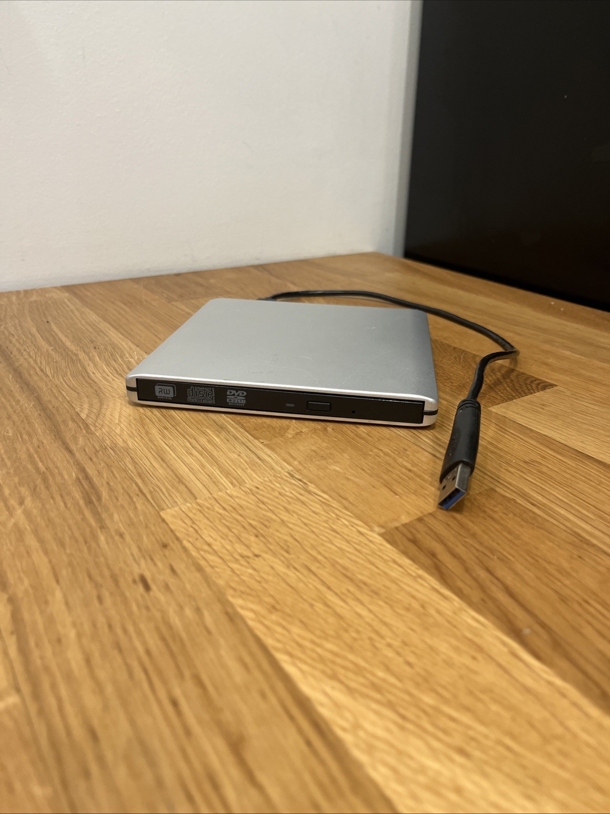 Version Tech Super Slim Drive Portable USB 3.0 DVD CD Silver ODP95