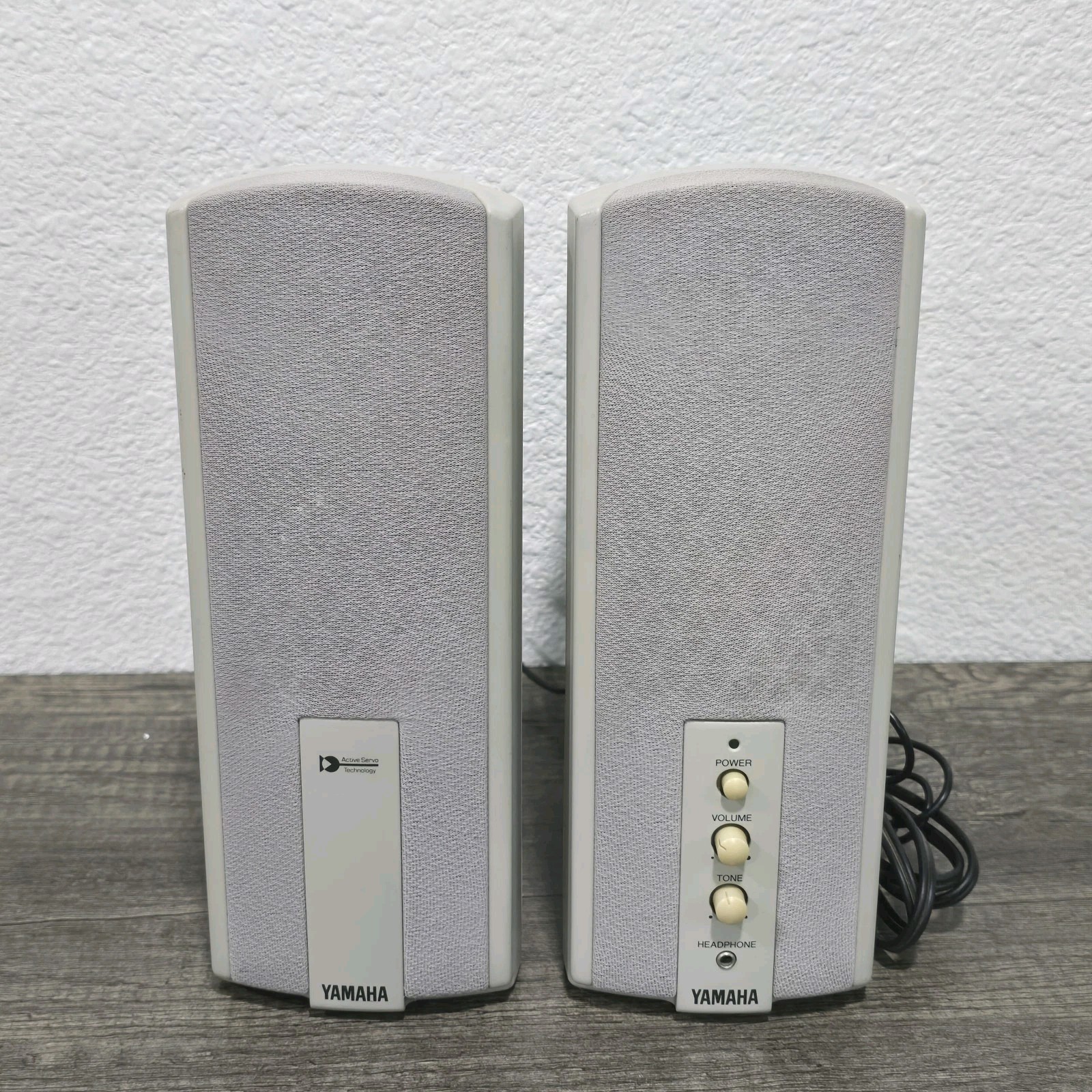 Yamaha YST-M15 Powered Multimedia Computer Speakers w/ OEM - NO POWER CORD