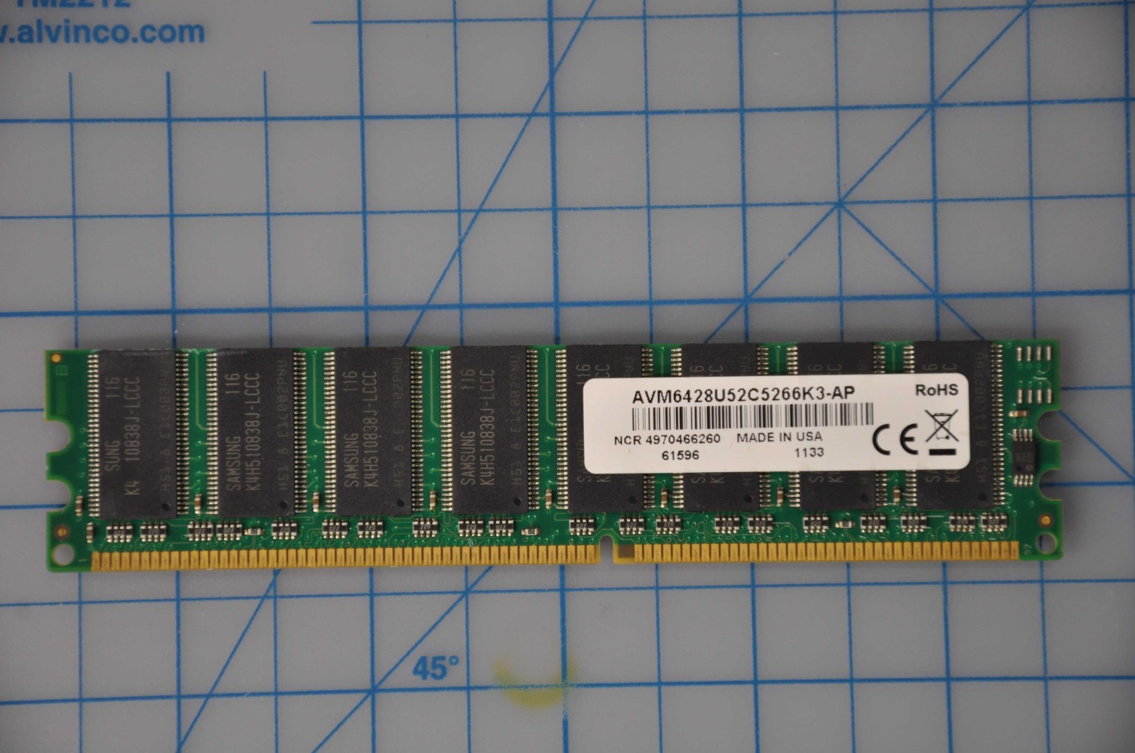 AVANT 1GB PC2100 DDR-266MHz non-ECC Unbuffered CL2.5 18 GRADE B AVM6428U52C5266K