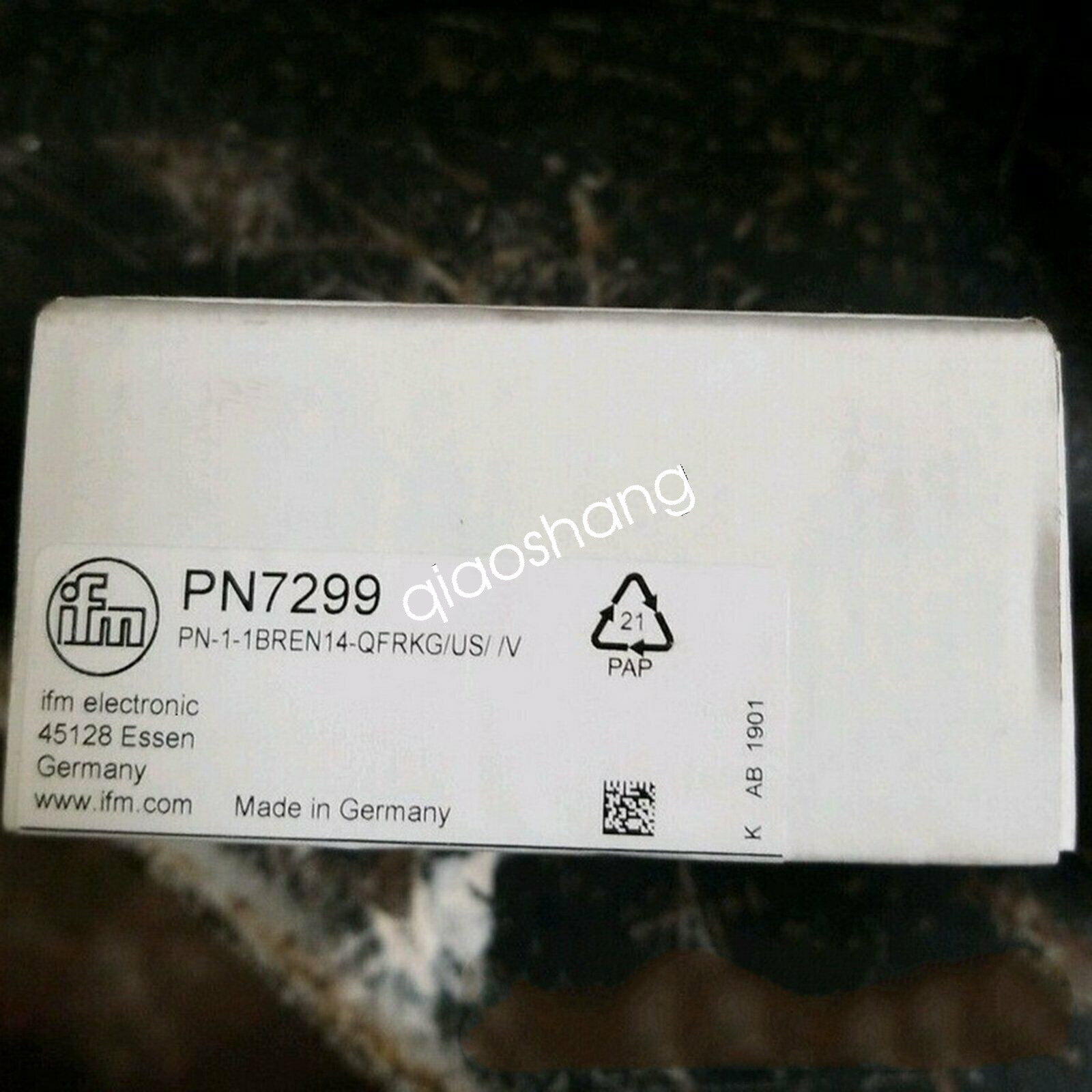 1PCS New IFM PN7299 pressure sensor In Box #QW
