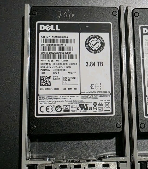 Dell JR1HP Samsung MZ-ILS3T8B 3.84TB 2.5" SAS SSD Good Health Grade B