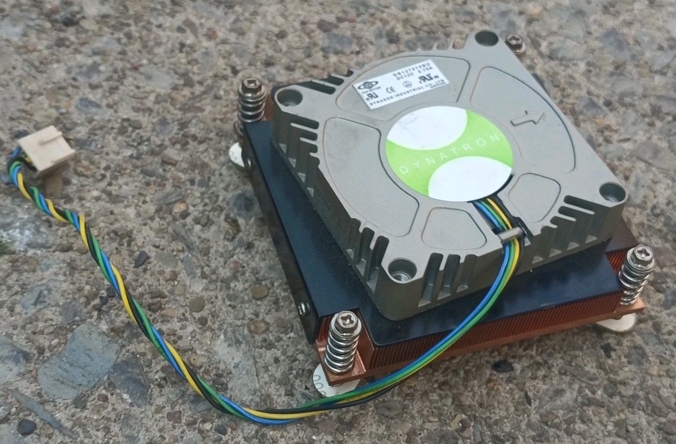 Dynatron R18 1U Copper LGA2011 i7 / Xeon CPU Cooler / Heatsink