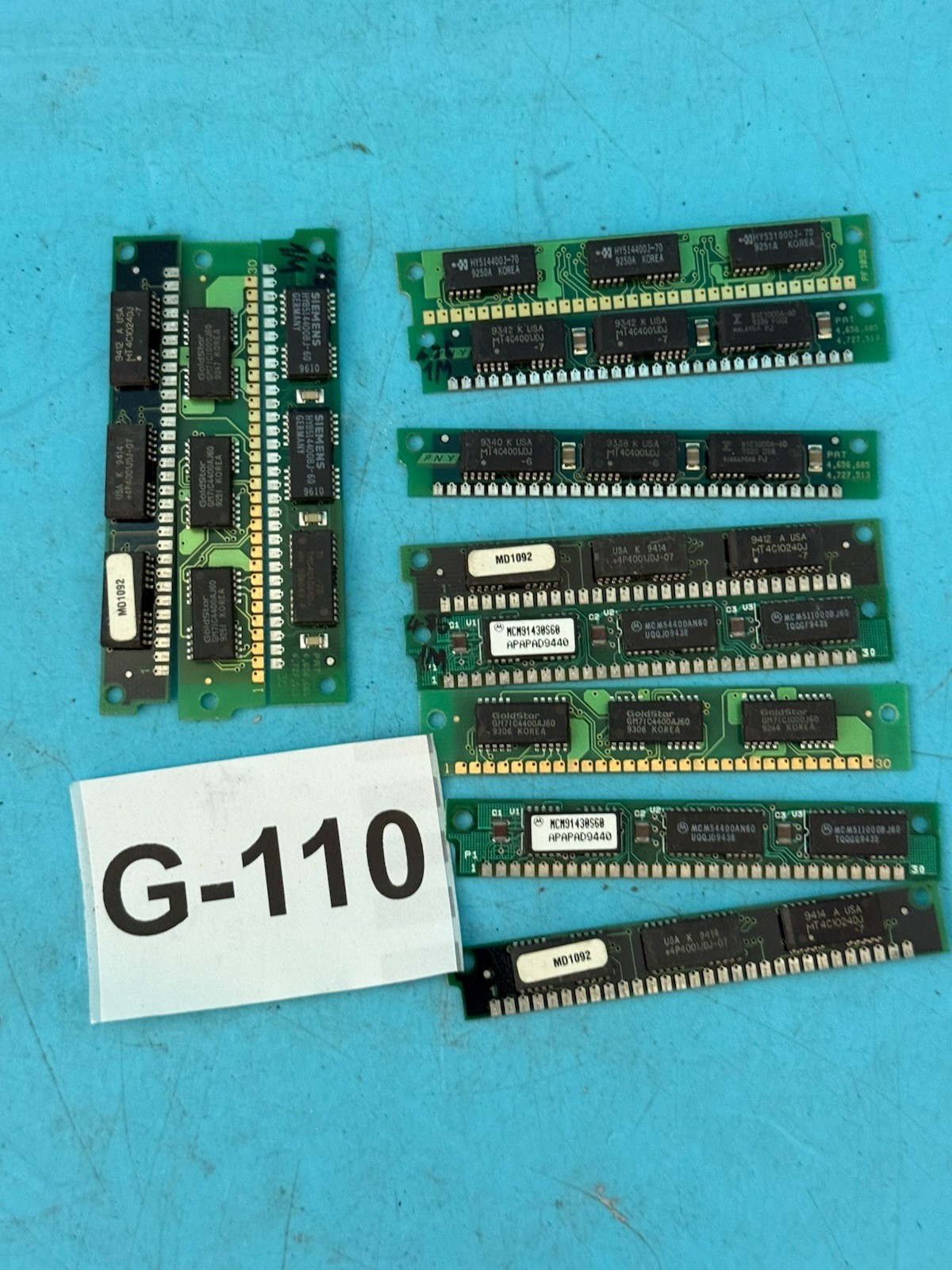 Lot of 11 Vintage 30-Pin SIMM Memory Modules Siemens GoldStar Motorola MTI Mixed
