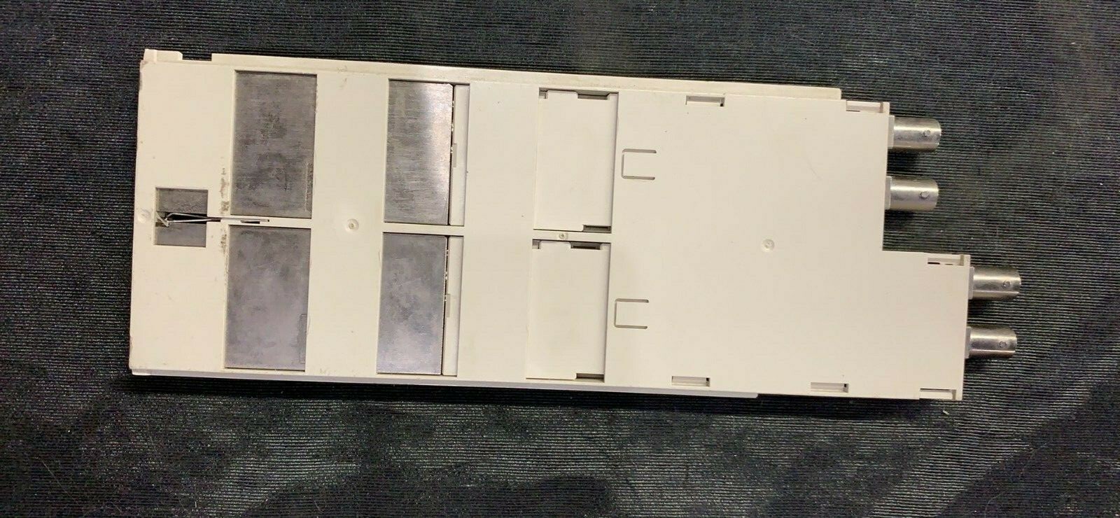 ADC DSX-4R-MB240 MB 240 4 Port Croos Connect Module W/ Upper Lower DSX-4R-M40