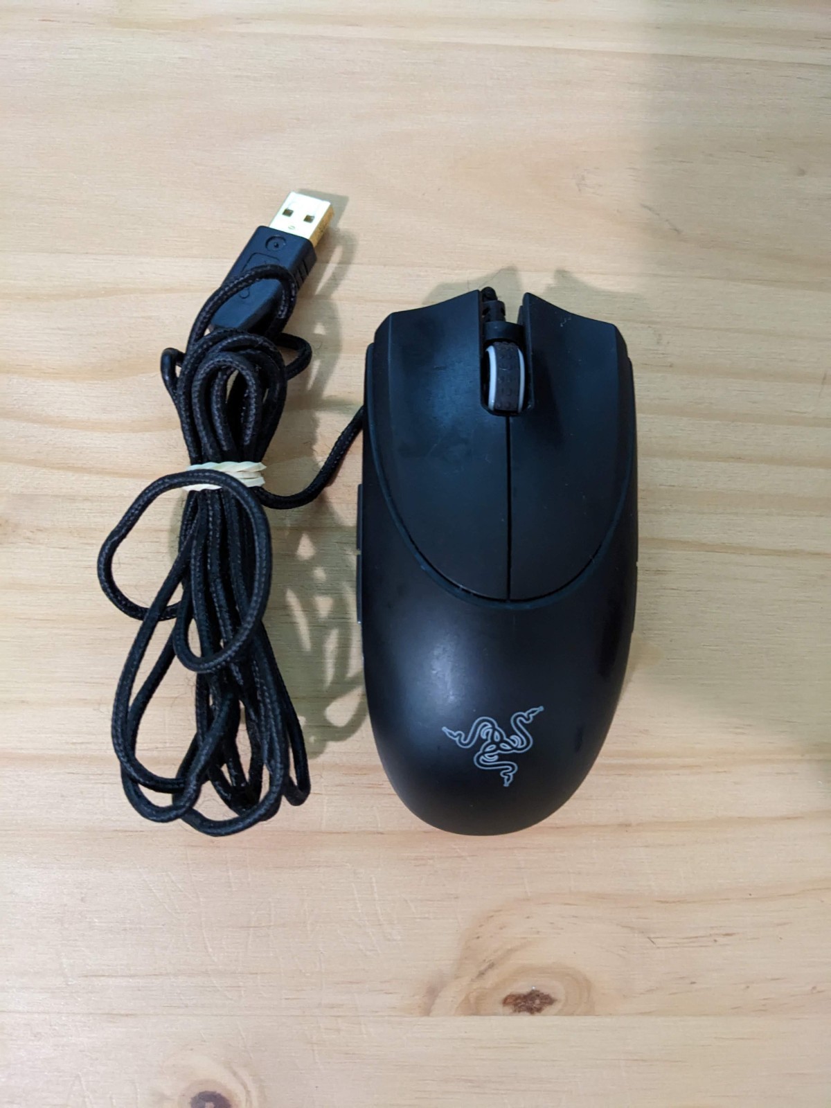 Razer Diamondback gaming mouse, Model RZ01-0142