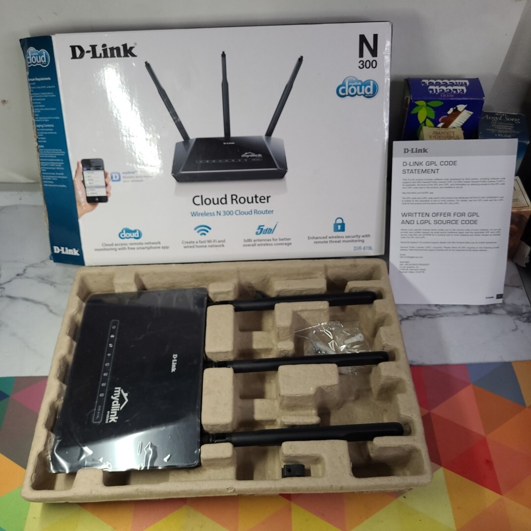 D-LINK DIR-619L N 300 High Power Cloud Wireless Router W/3 Antennas, ROUTER ONLY