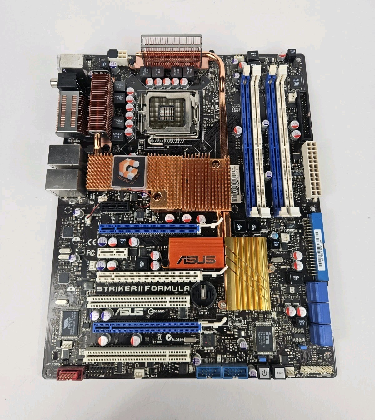 ASUS Striker II Formula Motherboard With SupremeFX II Included 