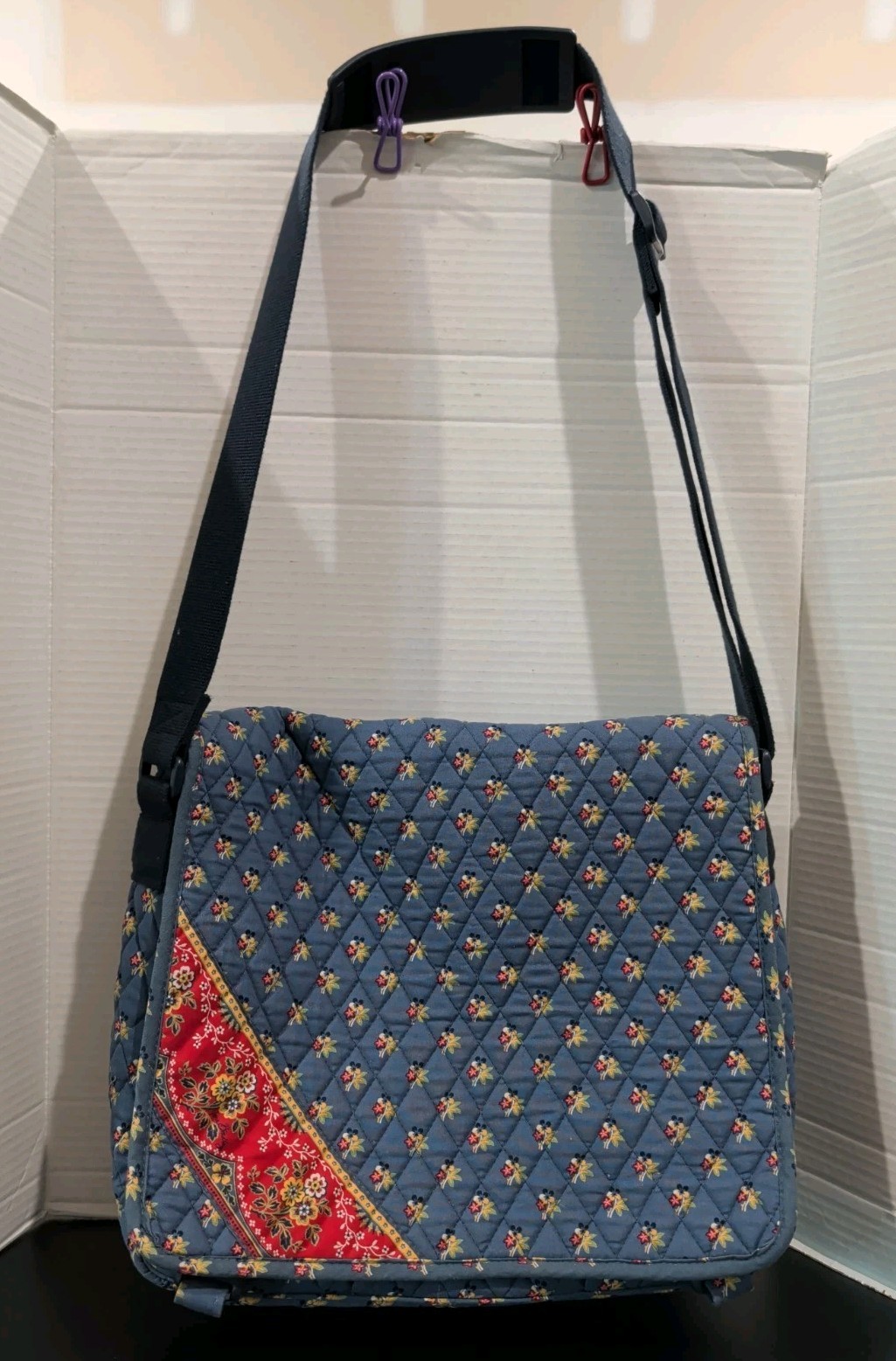 VERA BRADLEY LAPTOP/SHOULDER/MESSENGER/TOTE BAG RETIRED MAISON BLUE   VGC 