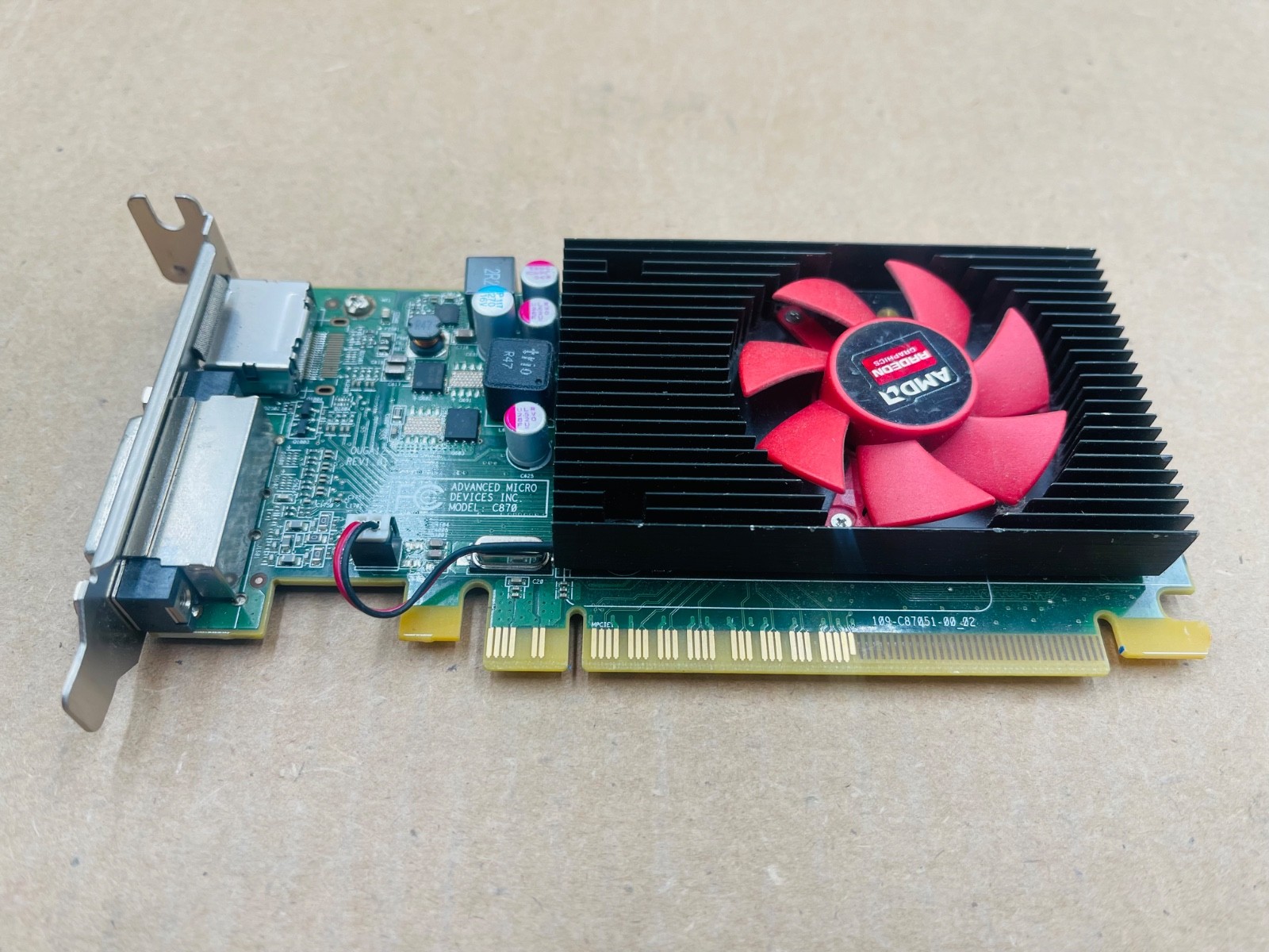 AMD Radeon C872 DDR3 R7 350X 4GB OPGA12 109-C87251-01 DVI  Low Profile