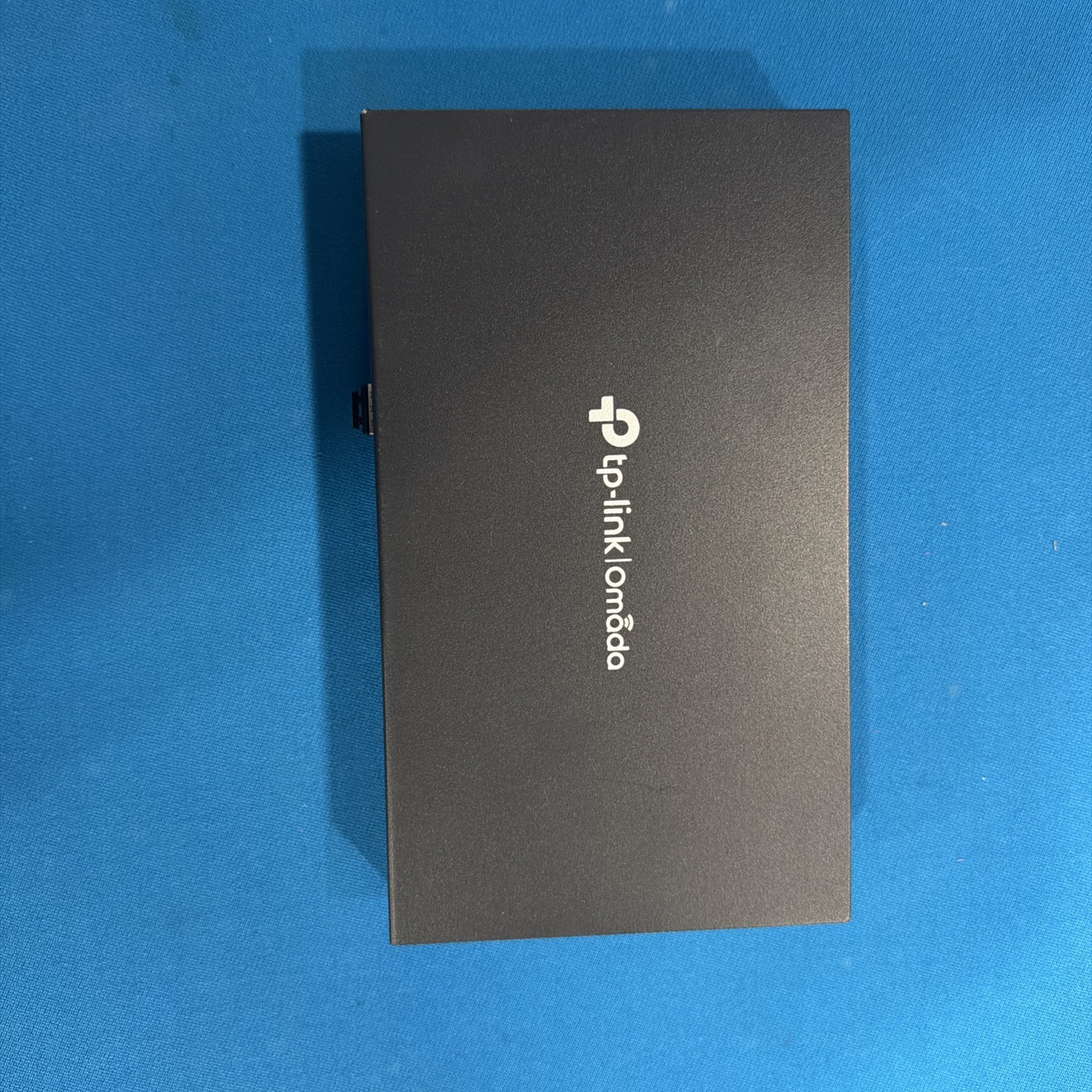 TP-Link Omada ER7206 Gigabit Multi-WAN VPN Router / Gateway
