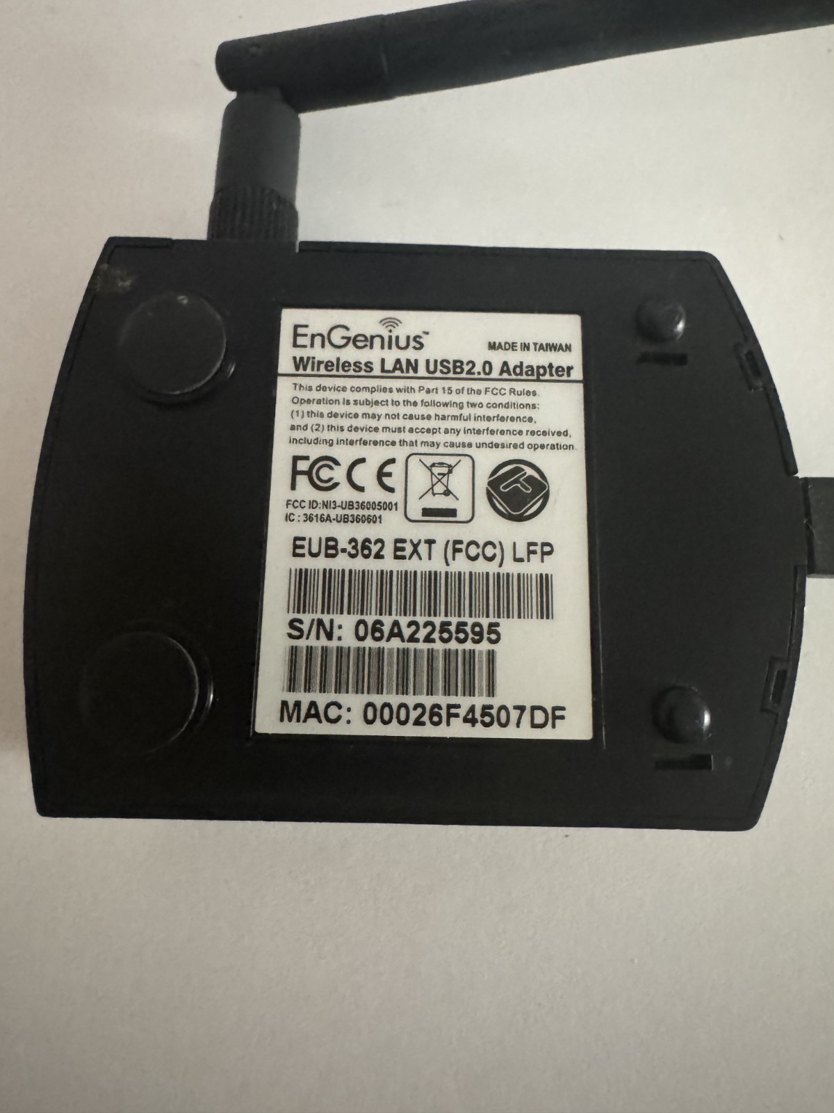 EnGenius EUB-362 EXT High Power 200mW Wireless USB Adapter w/ Antenna
