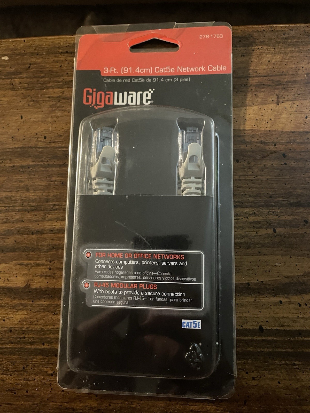Gigaware 3-ft cat5e network cable