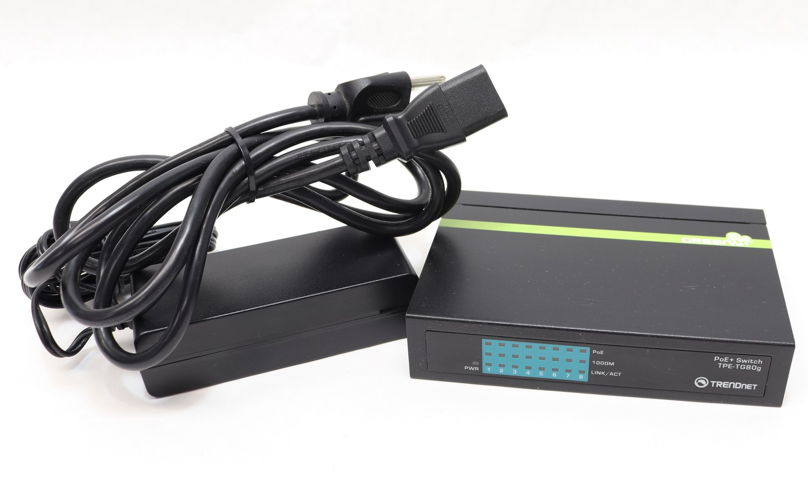 TRENDnet TEG-S16Dg 8-Port Gigabit GreenNet Switch w/ Power Cord
