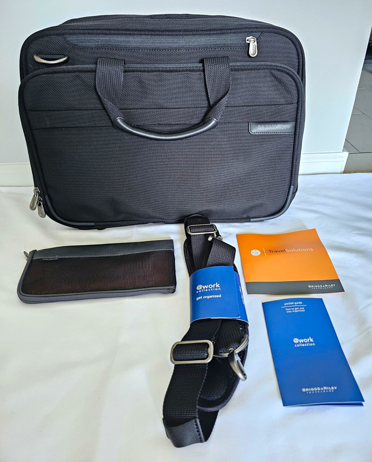 Briggs & Riley Black Nylon 15" Laptop Briefcase Padded w/ Strap New No Tags