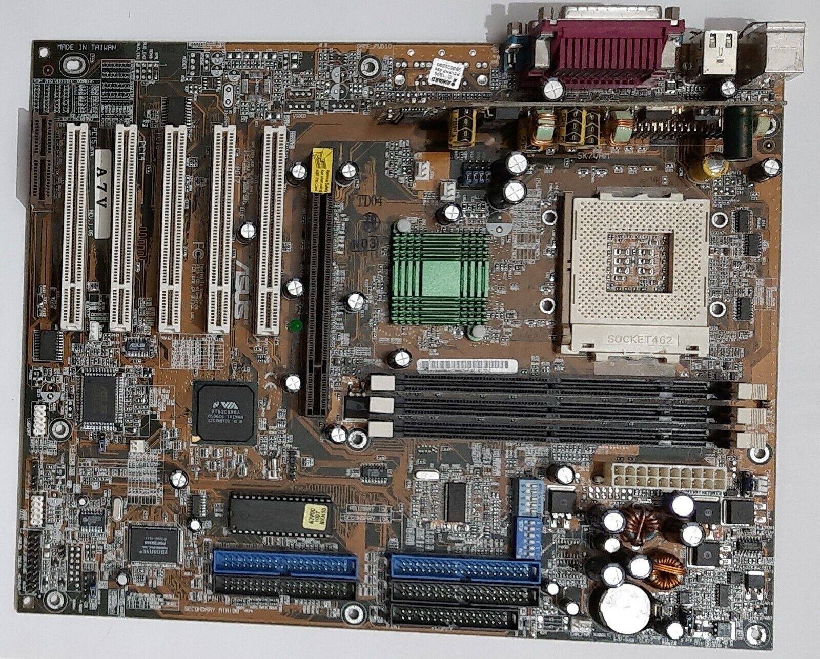 ASUS A7V Rev. 1.05 Socket A Retro AGP Motherboard