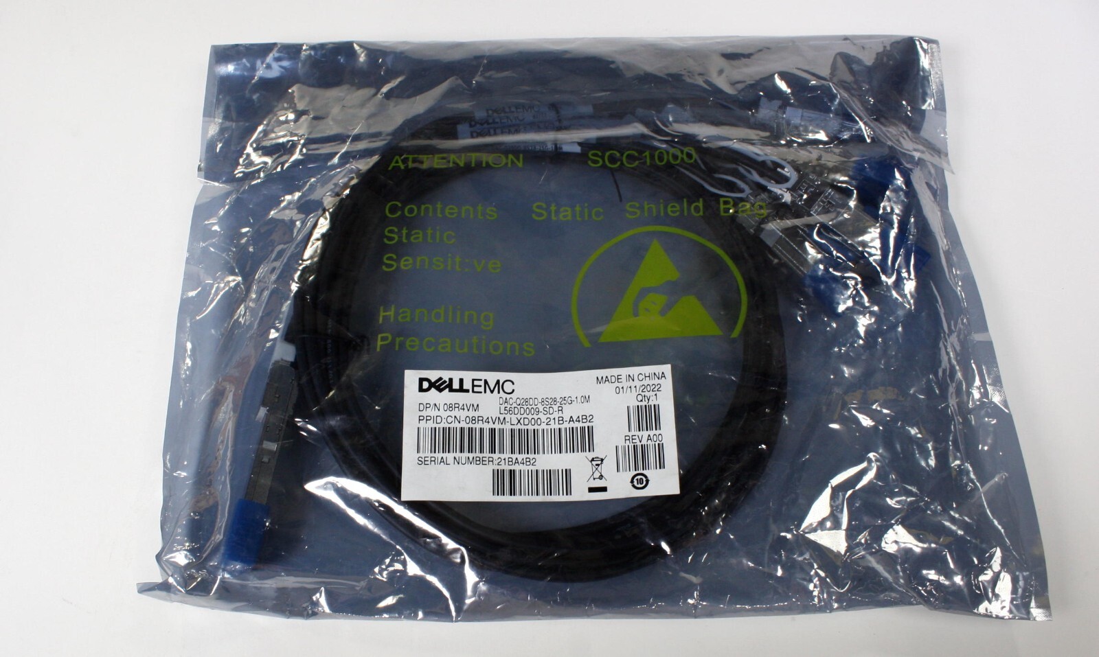 Dell Networking 200GbE QSFP28-DD to 8x 25GbE SFP28 DAC Breakout 1M/3FT 8R4VM