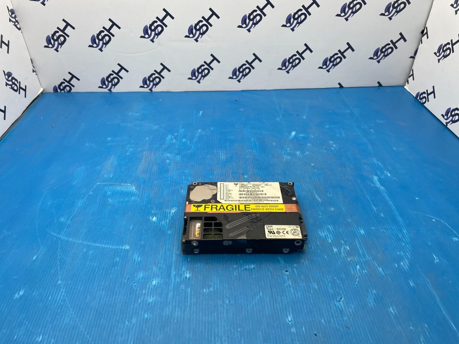 Compaq 295158-001 4.3GB 3.5" Wide Ultra SCSI Hard Drive 80-Pin - IBM 27H1683