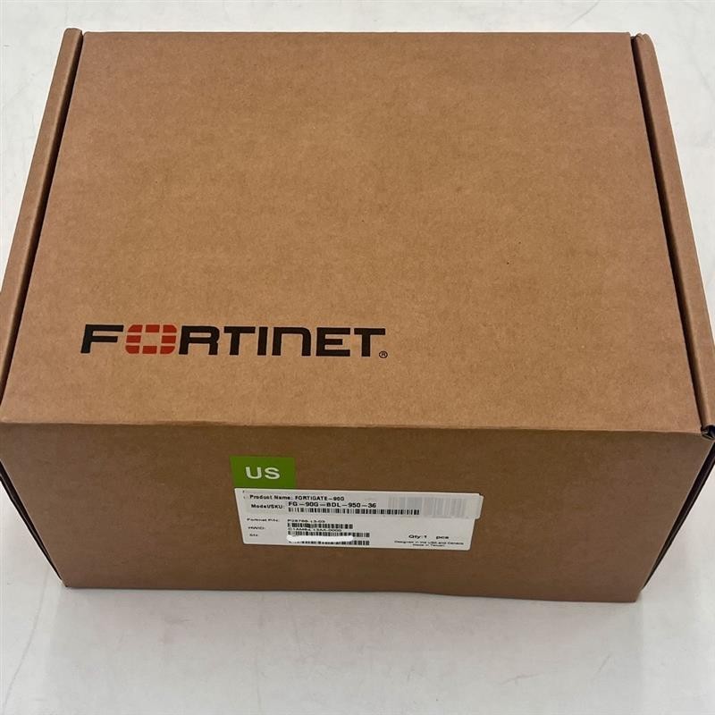 Fortinet 90G 8X1G/2XSFP+ TP2.2G H/W + 3YR UTP - FG-90G-BDL-950-36