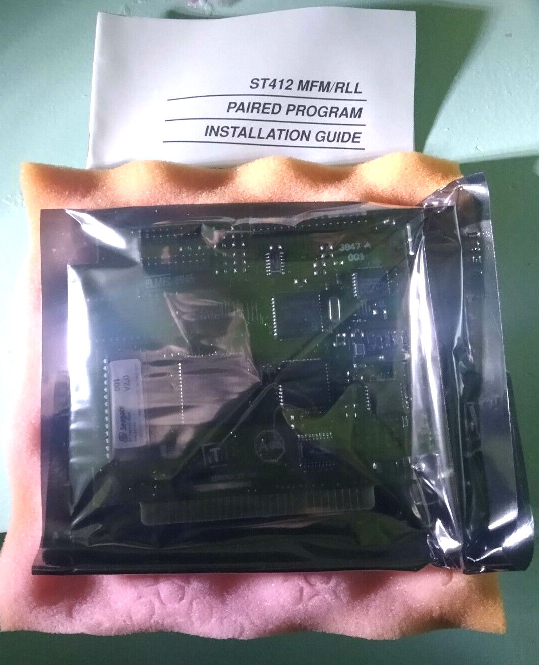 NEW Seagate ST-11M/11R 8-Bit ISA RLL / MFM Hard Drive Controller.