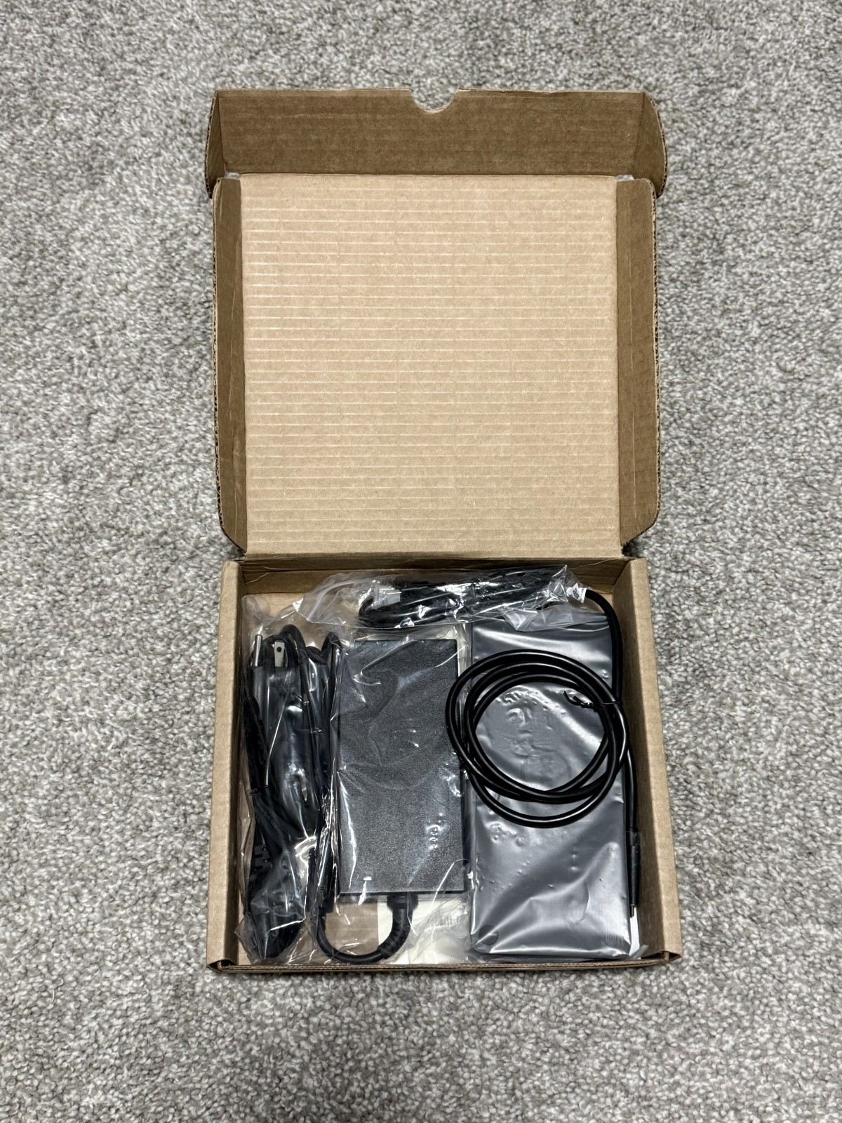 Dell WD19S USB-C Docking Station 180W Power Adapter Brand New