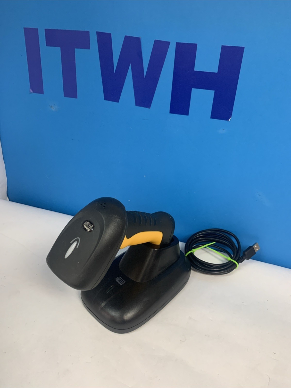 Adesso NuScan 5200TR - 2.4GHz RF Wireless Antimicrobial & Waterproof 2D Barcode
