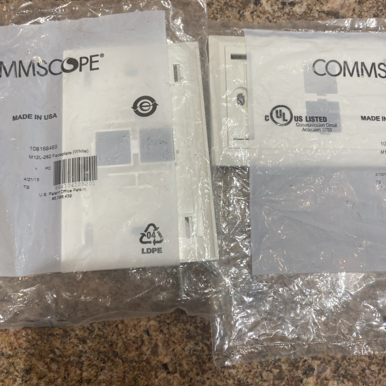 CommScope - Systimax - Lucent - M12L-262 White 2Port Faceplate 108168469 A12 2pk