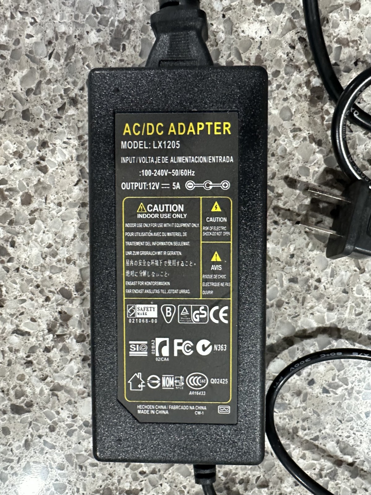 AC/DC Adapter Model LX-1205 Laptop Charger