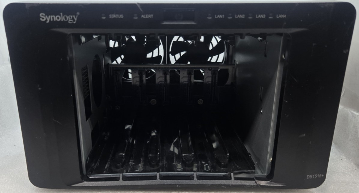 SYNOLOGY DS1515+ NAS 5 BAY DISKSTATION FOR PARTS OR REPAIRS FAST  c