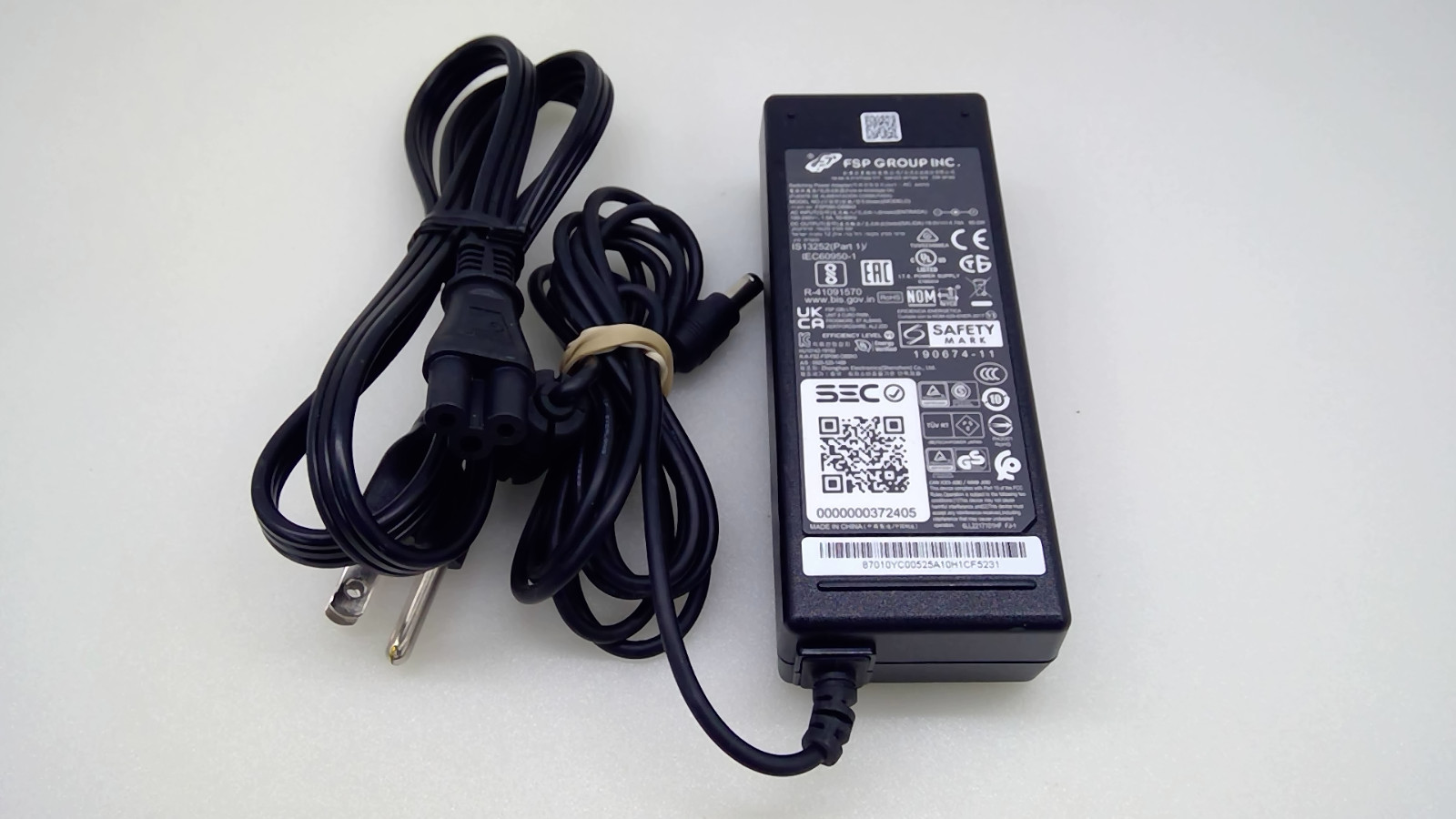 FSP FSP090-DBBN3 90W 19V 4.74A 5.5x2.5mm AC Adapter For Toshiba Lenovo