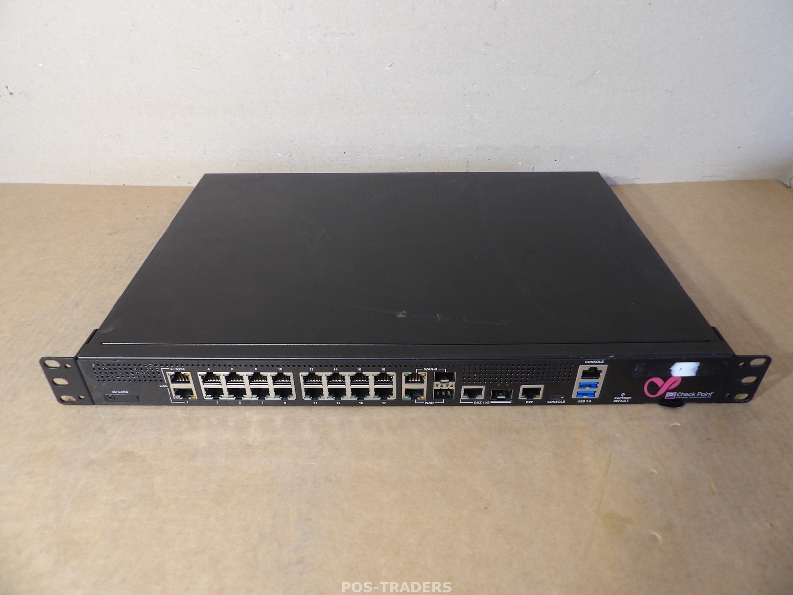 Check Point V-83 Firewall Ethernet Gigabit Security Appliance - INCL RACK EARS