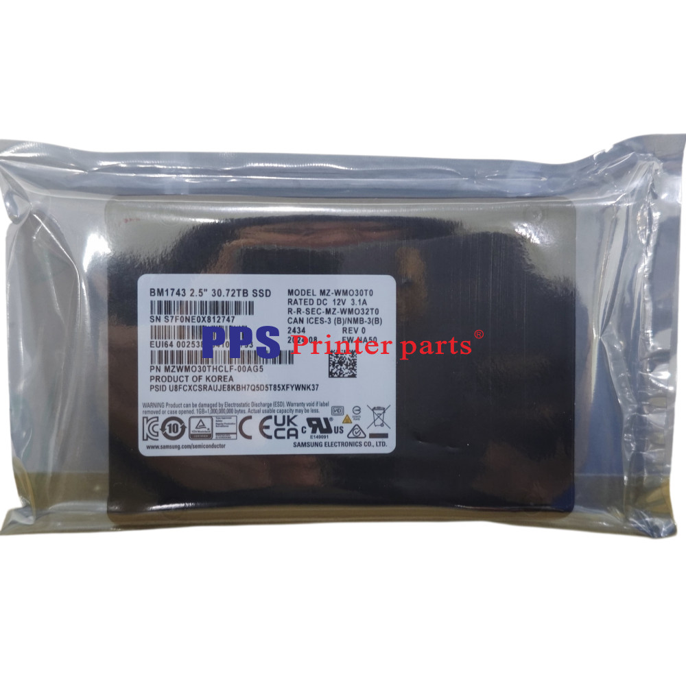 Samsung BM1743 30.72TB SSD NETAPP 2.5" PCIe 4.0 MZWMO30THCLF-00AG5 MZ-WMO30T0