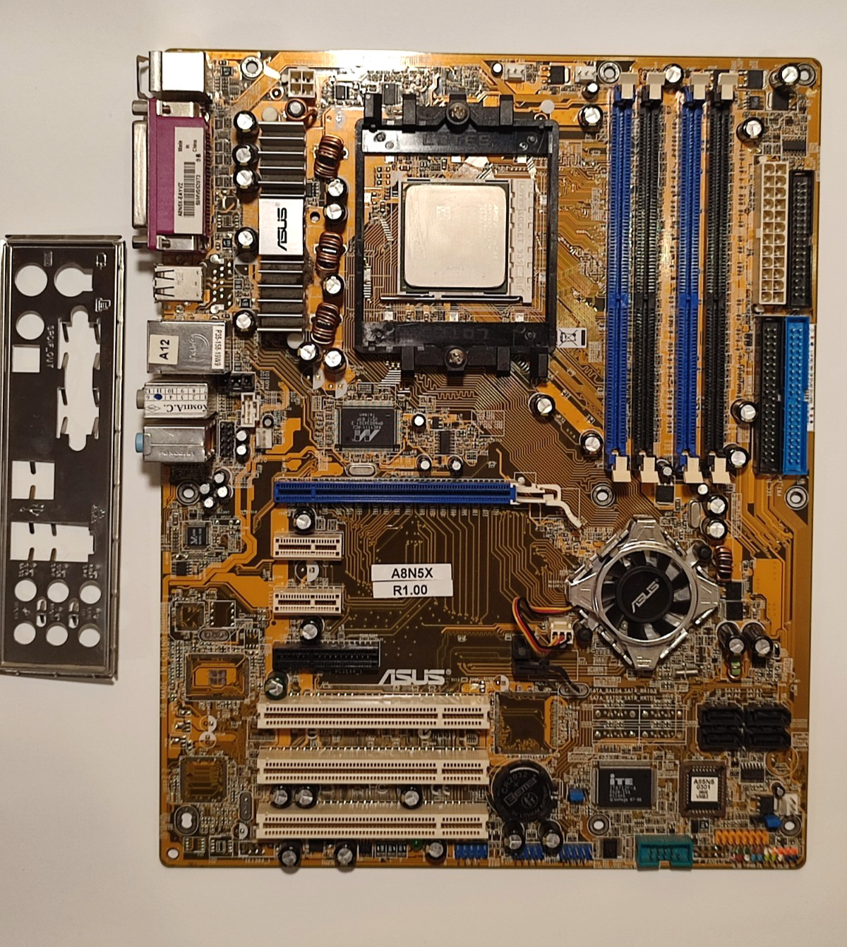 ASUS A8N5X Socket 939 Motherboard nForce4 AMD Athlon 64 3000+ CPU w/IO TESTED