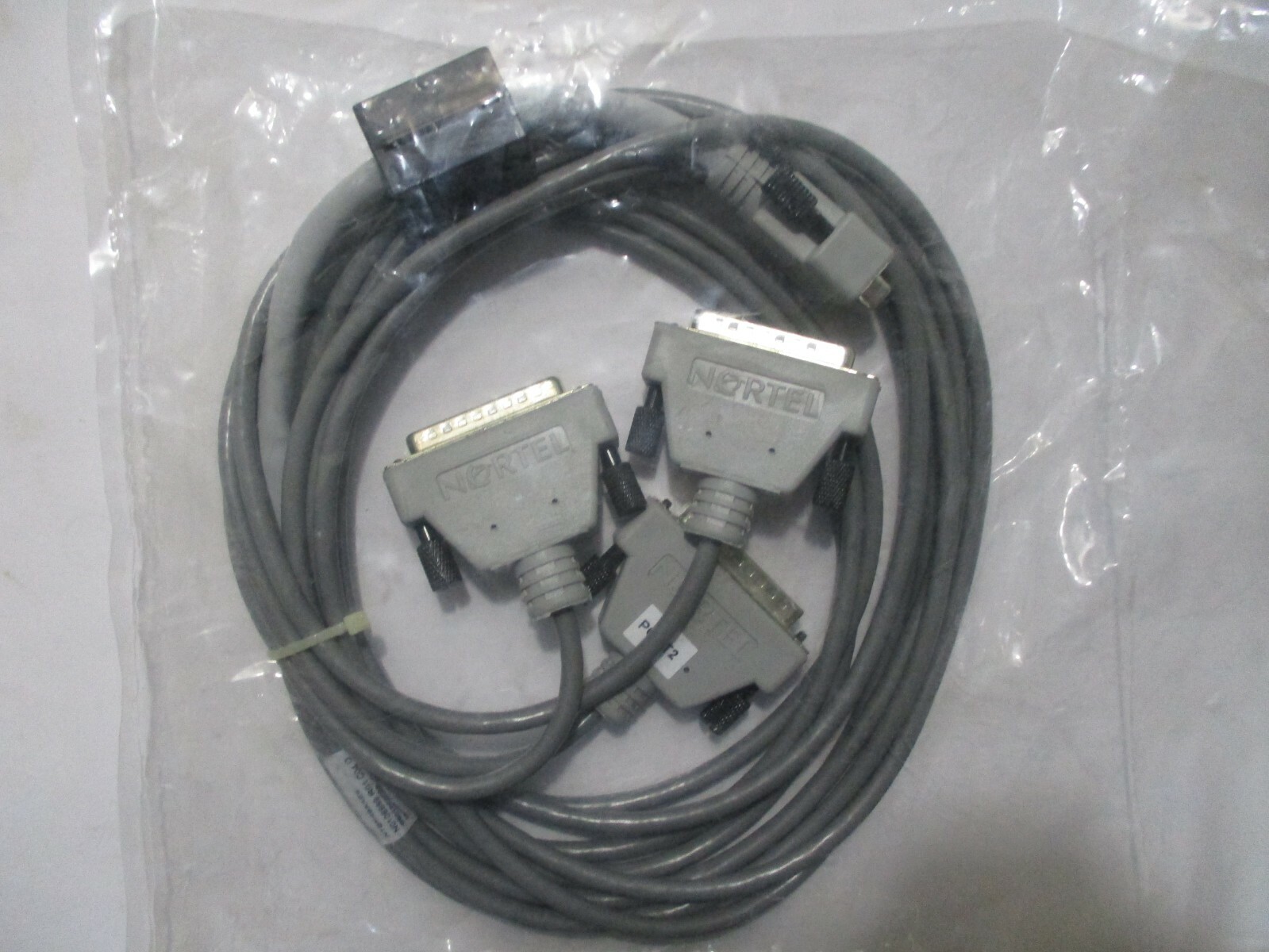 NORTEL NTBK48AAE6 N0106999 R01 C04 3 port SDI cable