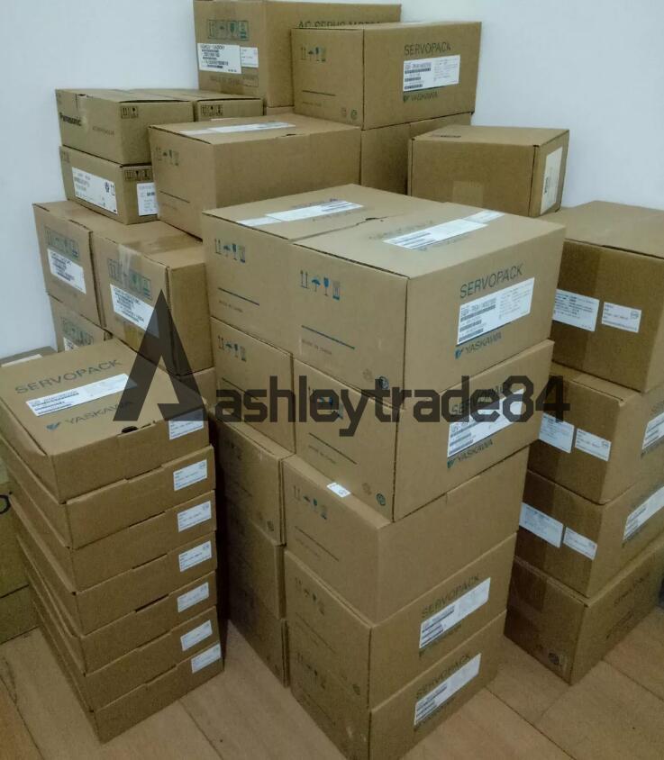 ONE NEW YASKAWA Servo Motor SGMGV-1AD3A61 SGMGV1AD3A61