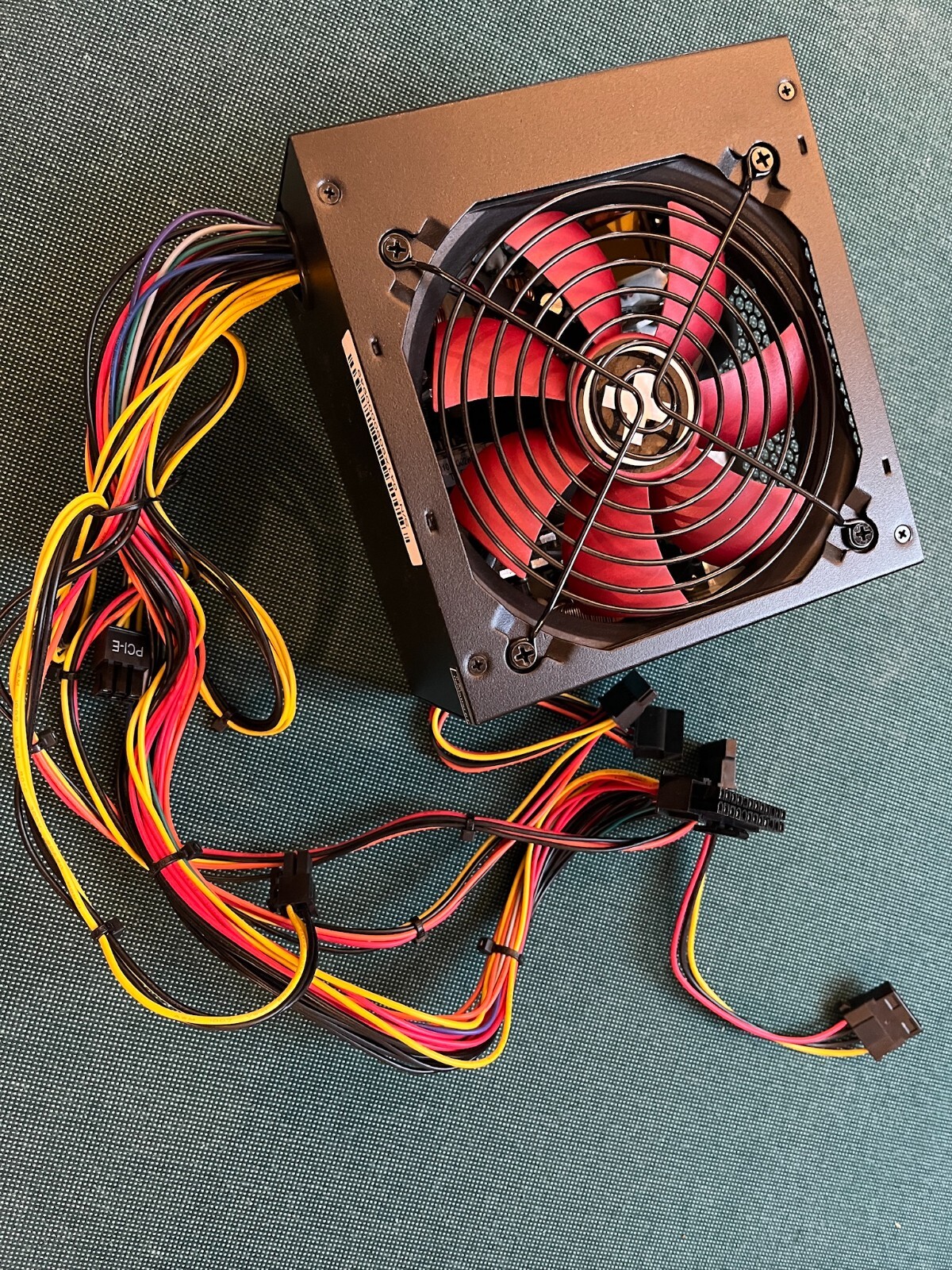 Xilence XP400R6 PC Power Supply, 400W Peak Power, ATX