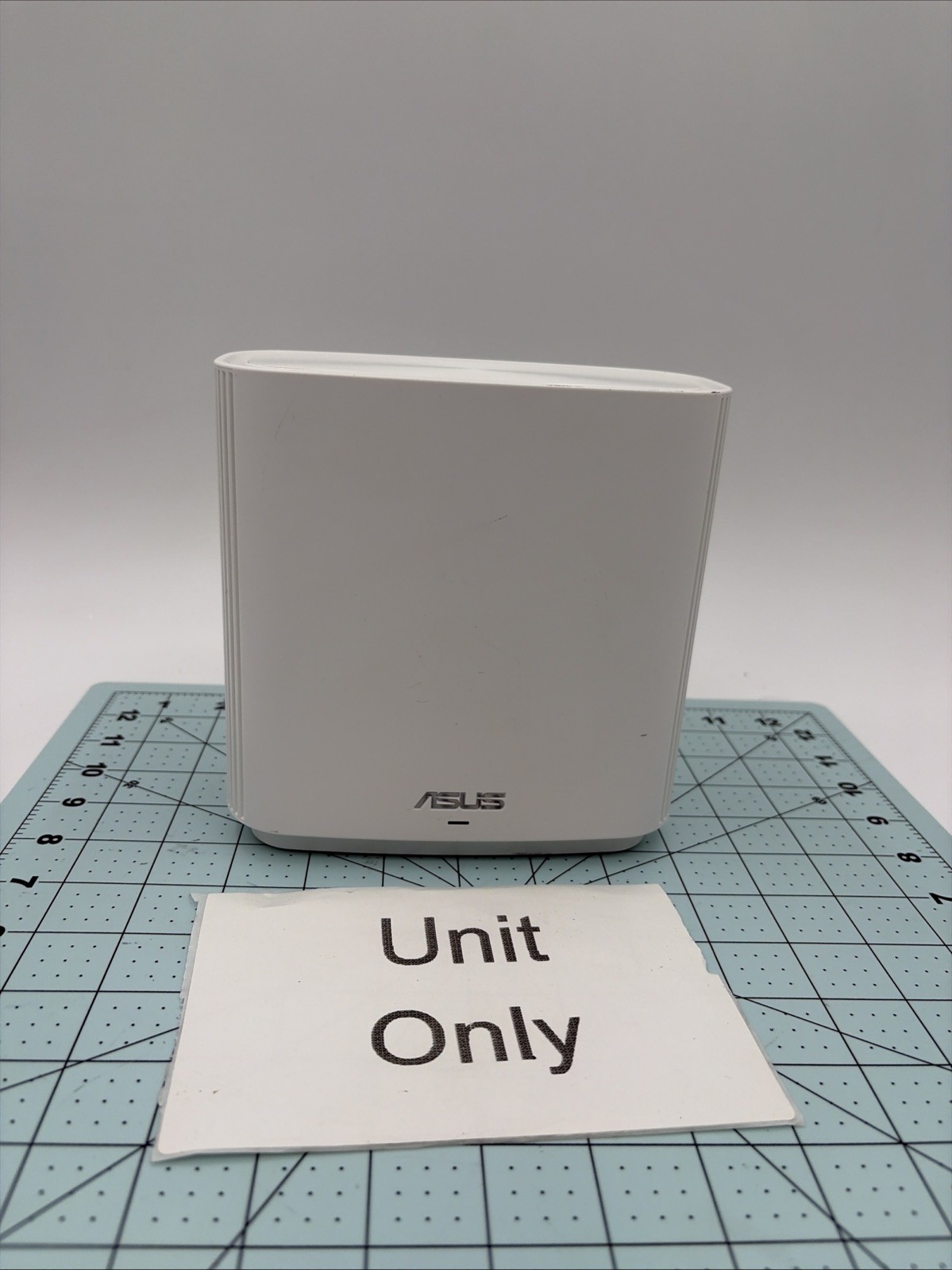 ASUS ZenWiFi CT8 AC3000 Tri-Band Gigabit Router White **No Power Adptr**