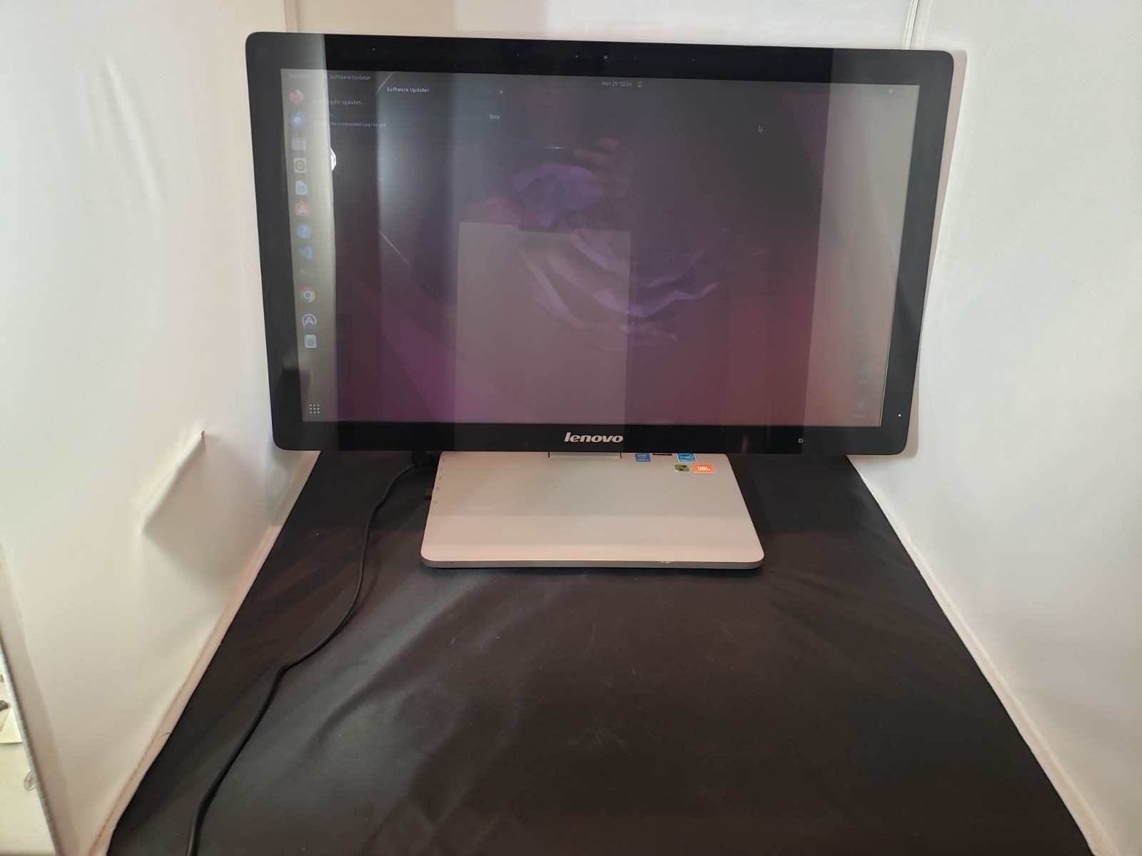 Lenovo IdeaCentre A540 Touch Screen 24" All-in-One i5 8GB 256GB SSD