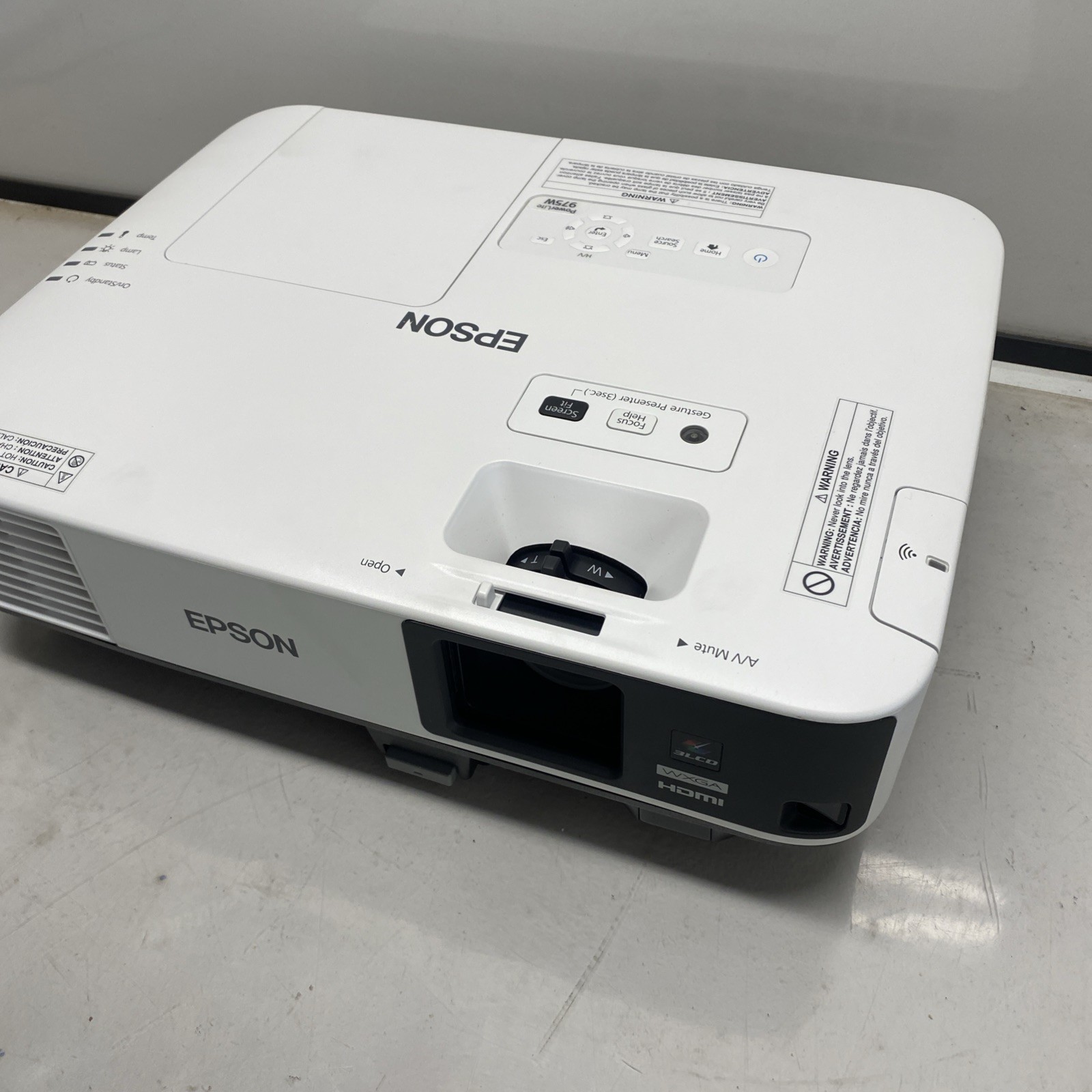 Epson PowerLite 975W WXGA 3LCD Projector H835A Parts Or Repair Unused