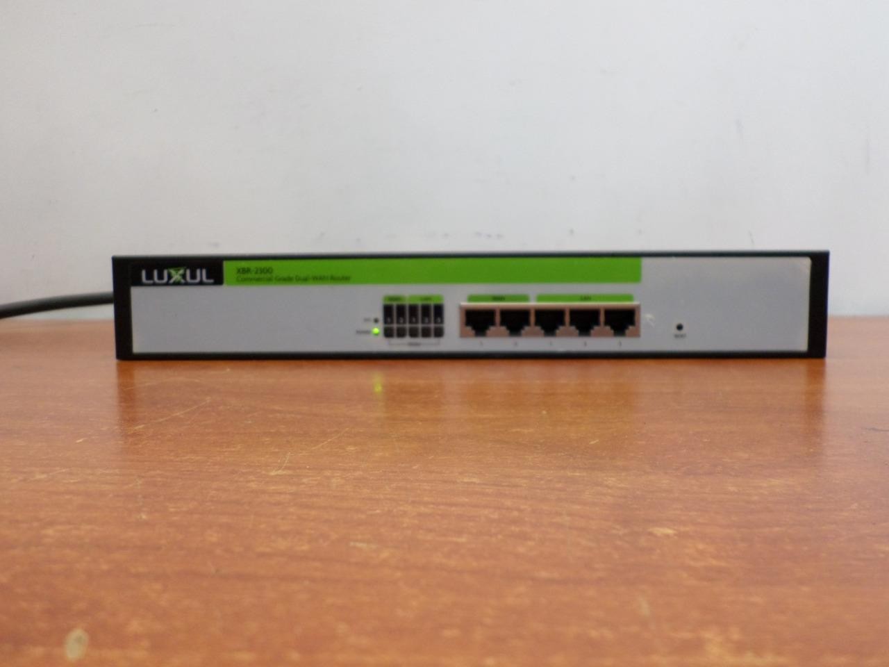Luxul XBR-2300 Commercial Dual-WAN Gigabit Router - Used