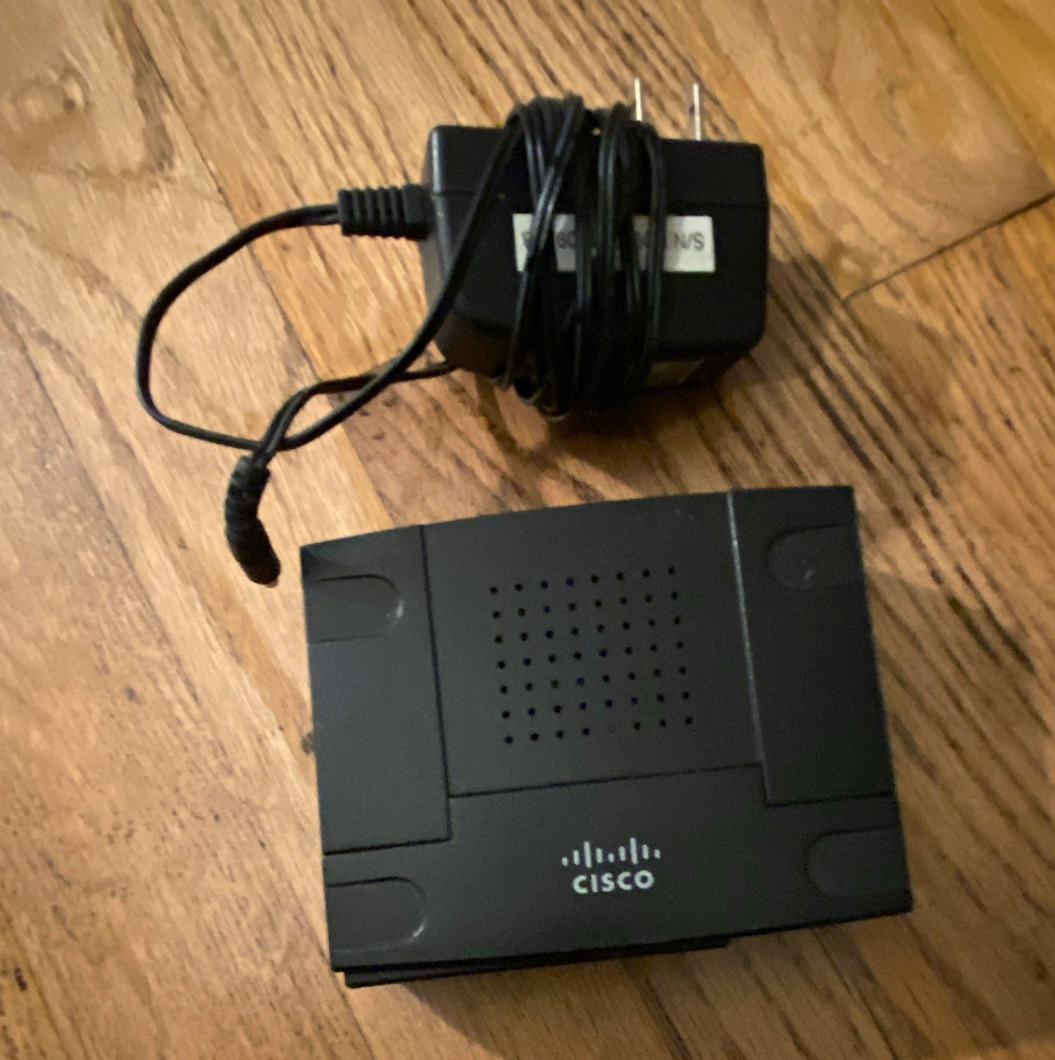 Linksys EtherFast 10/100 5-Port Workgroup Switch 100 Mbps Ethernet Black