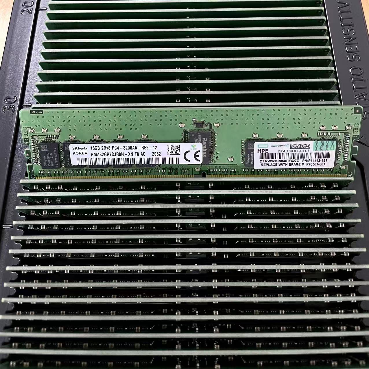 HPE P07642-B21 P11443-191 P20501-001 Server RAM 16G PC4-3200AA
