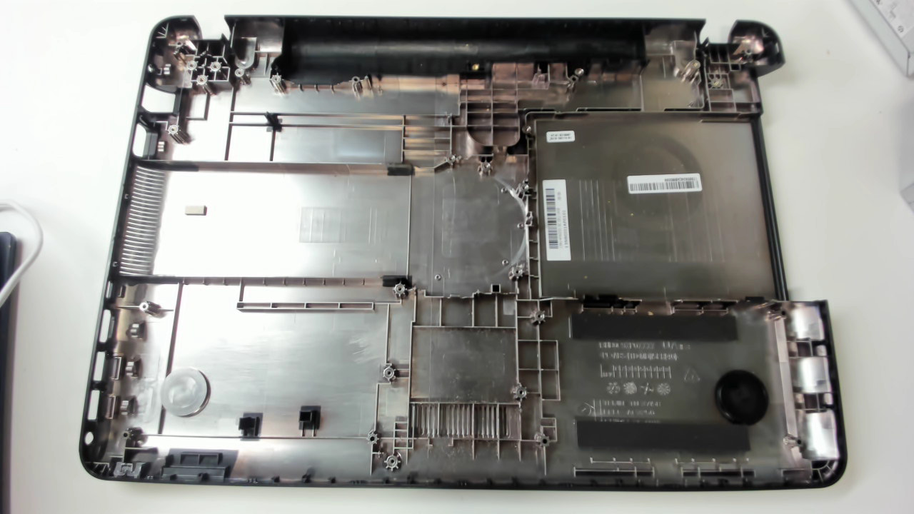 90NB0I01-R7D010 Asus Bottom Base Cover Vivobook F441Ba Series